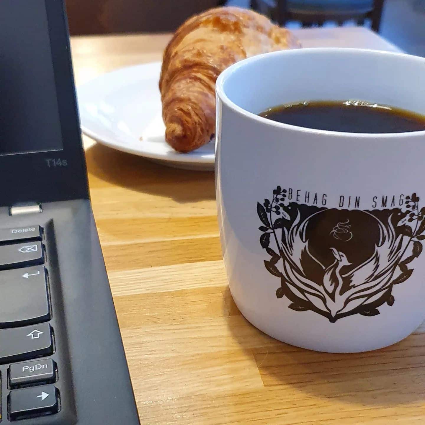 Insta: Tid for #morgenkaffemøde I tiden...